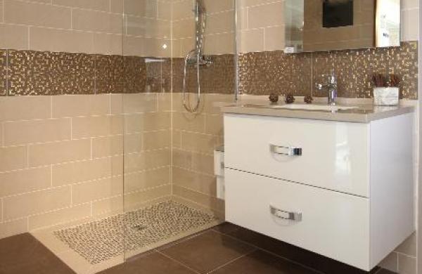 Salle De Bain Mosaique Et Carrelage : … italienne Nos réalisations salle de bain Nord Pas de Calais (59, 62 Salle De Bain Mosaique Et Carrelage : … italienne Nos réalisations salle de bain Nord Pas de Calais (59, 62
