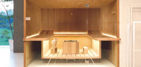 Sauna avec bans suspendus