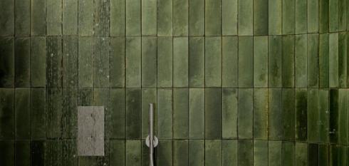 Faïence murale - style zellige - vert